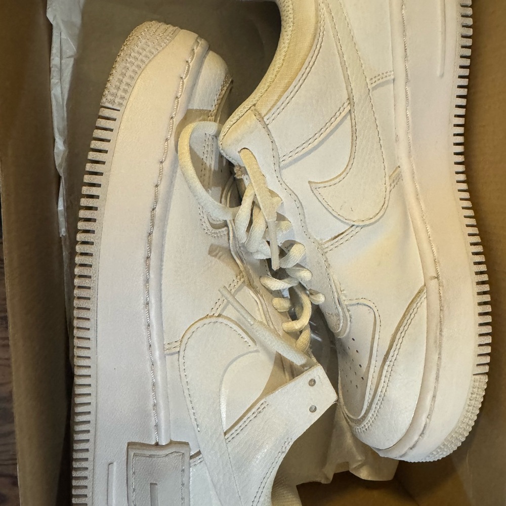 White Air Force 1 Shadow 7.5 women. Good condition. Minimal wear.